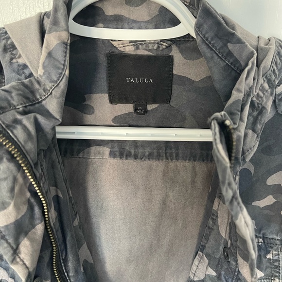 Talula - black camo XS light jacket - Picture 2 of 4